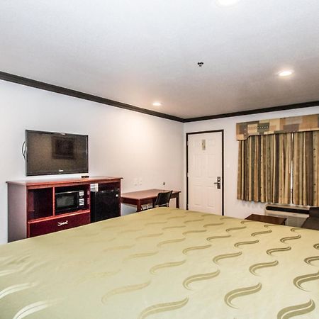 Americas Best Value Inn Fort Worth Exterior foto